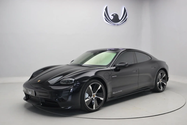 Foto do veiculo PORSCHE TAYCAN TURBO