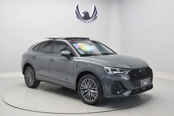 Foto do veiculo AUDI Q3 Sportback Performance