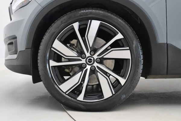 Foto do veiculo VOLVO XC40 T5 RECHARGE R-DESIGN