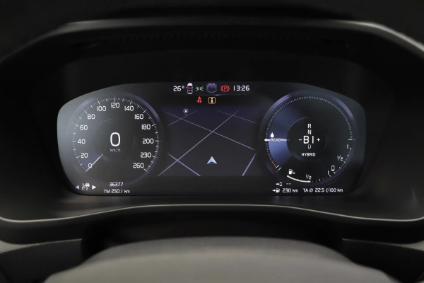 Foto do veiculo VOLVO XC40 T5 RECHARGE R-DESIGN
