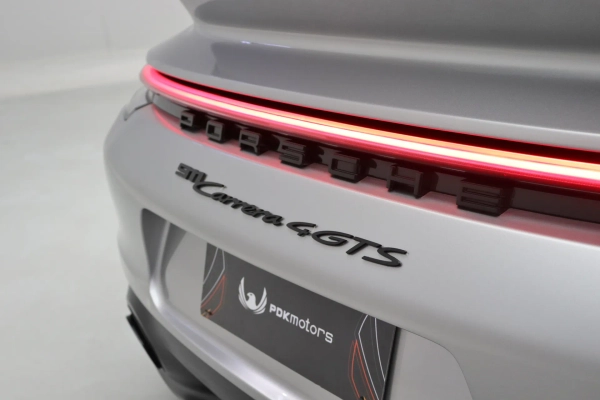 Foto do veiculo PORSCHE 911 CARRERA 4 GTS
