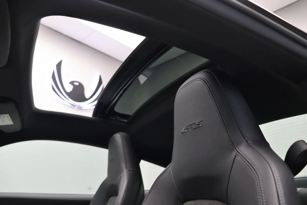 Foto do veiculo PORSCHE 911 CARRERA 4 GTS
