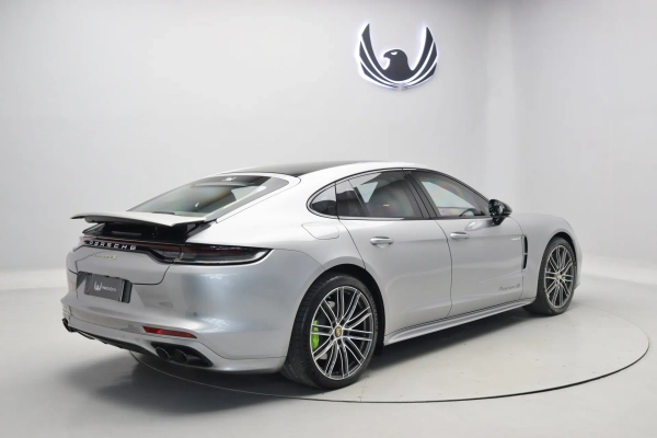 Foto do veiculo PORSCHE PANAMERA 4S E-HYBRID