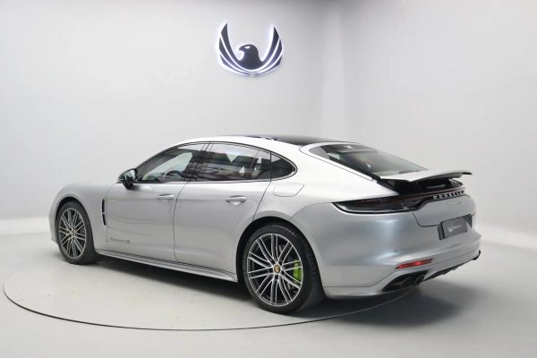 Foto do veiculo PORSCHE PANAMERA 4S E-HYBRID