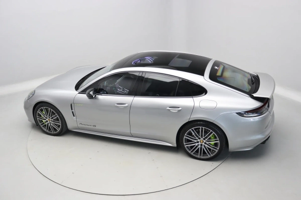Foto do veiculo PORSCHE PANAMERA 4S E-HYBRID