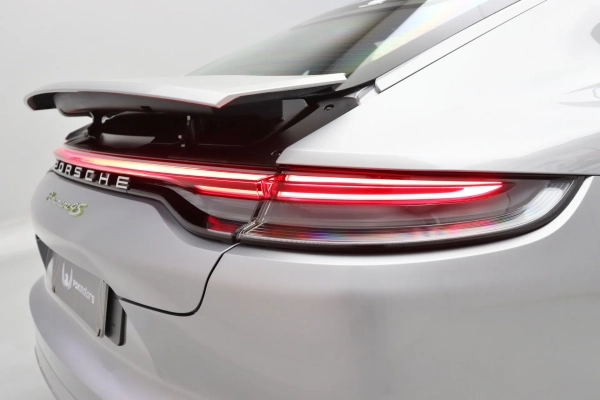 Foto do veiculo PORSCHE PANAMERA 4S E-HYBRID