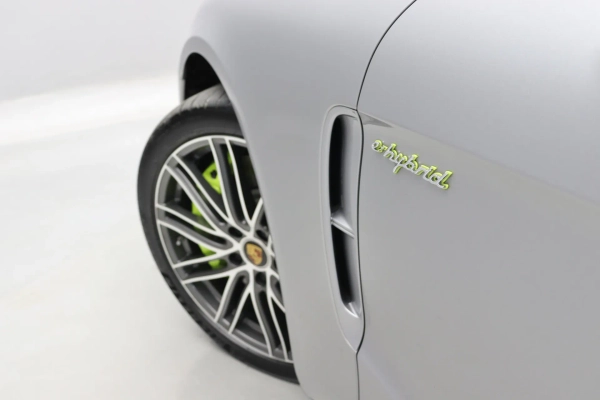 Foto do veiculo PORSCHE PANAMERA 4S E-HYBRID