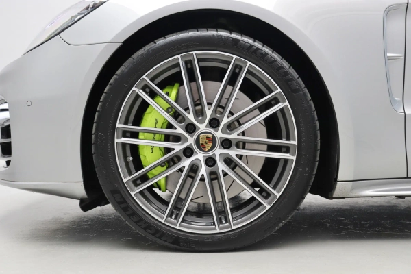 Foto do veiculo PORSCHE PANAMERA 4S E-HYBRID