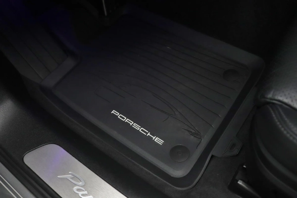 Foto do veiculo PORSCHE PANAMERA 4S E-HYBRID