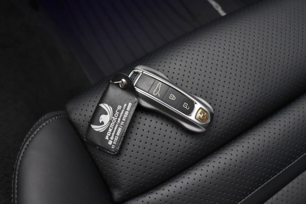 Foto do veiculo PORSCHE PANAMERA 4S E-HYBRID