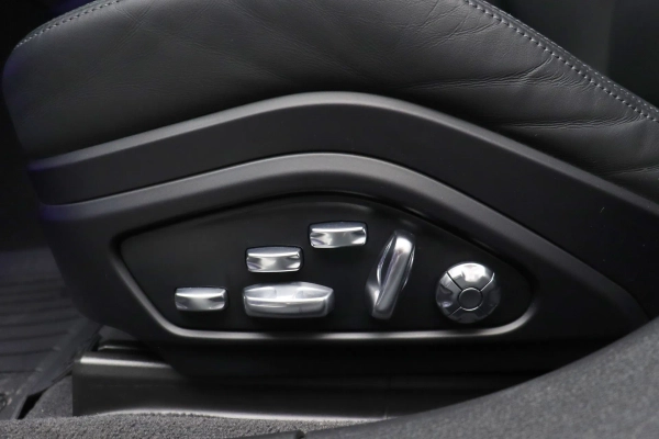 Foto do veiculo PORSCHE PANAMERA 4S E-HYBRID