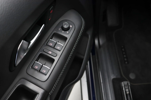 Foto do veiculo VOLKSWAGEN AMAROK V6 HIGHLINE