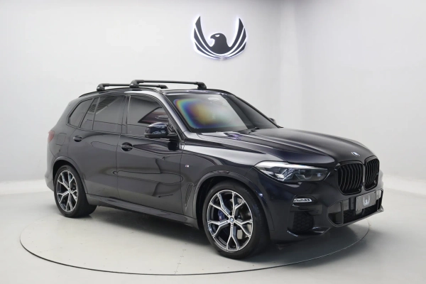Foto do veiculo BMW X5 xDrive45e M Sport