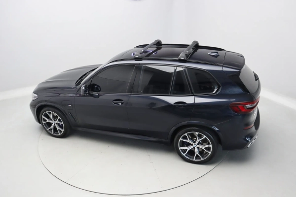 Foto do veiculo BMW X5 XDRIVE45E M SPORT