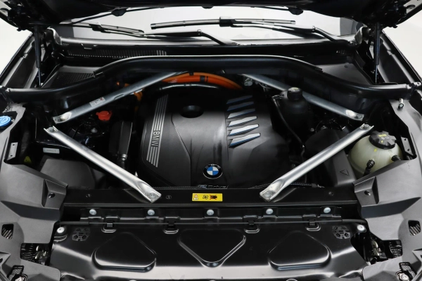 Foto do veiculo BMW X5 XDRIVE45E M SPORT
