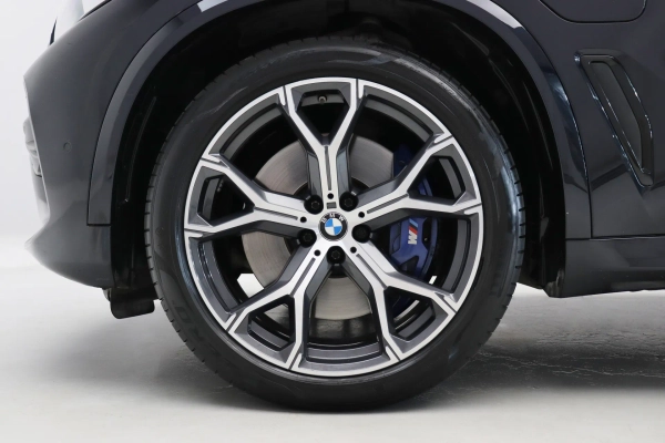 Foto do veiculo BMW X5 XDRIVE45E M SPORT
