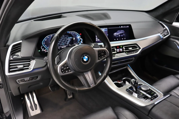 Foto do veiculo BMW X5 XDRIVE45E M SPORT