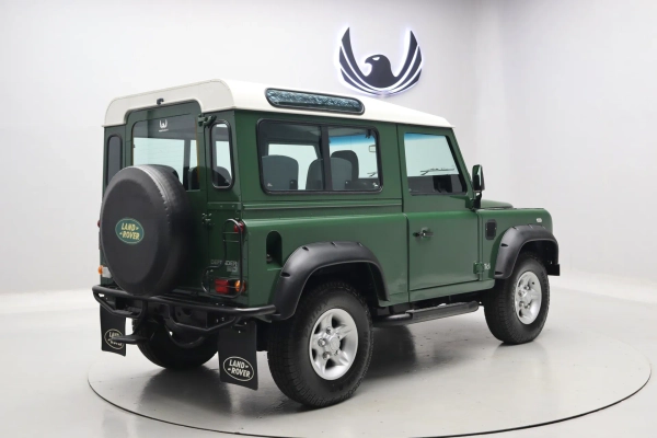 Foto do veiculo LAND ROVER DEFENDER 90 SW