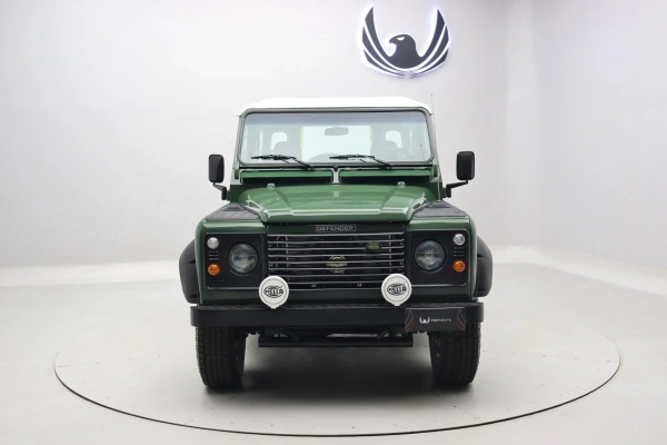 Foto do veiculo LAND ROVER DEFENDER 90 SW