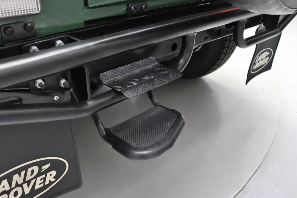 Foto do veiculo LAND ROVER DEFENDER 90 SW