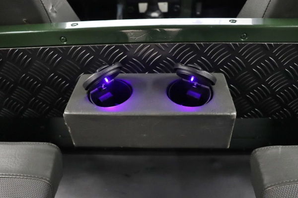 Foto do veiculo LAND ROVER DEFENDER 90 SW