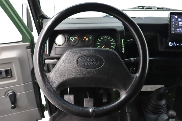 Foto do veiculo LAND ROVER DEFENDER 90 SW