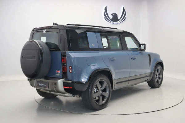 Foto do veiculo LAND ROVER DEFENDER 110 HSE X-DYNAMIC | 7 LUGARES