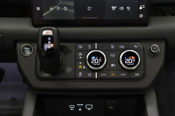 Foto do veiculo LAND ROVER DEFENDER 110 HSE X-DYNAMIC | 7 LUGARES