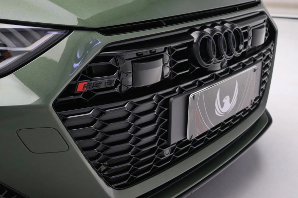 Foto do veiculo AUDI RS6 AVANT PERFORMANCE