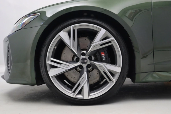 Foto do veiculo AUDI RS6 AVANT PERFORMANCE