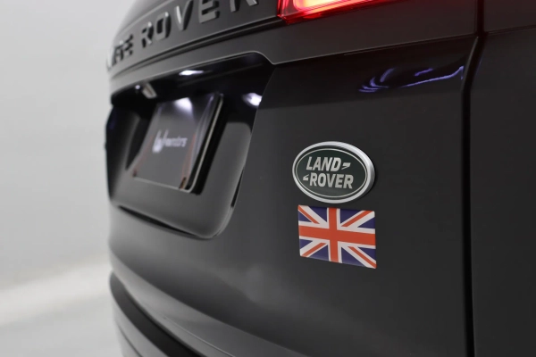 Foto do veiculo LAND ROVER RANGE ROVER EVOQUE P250 HSE R-DYNAMIC