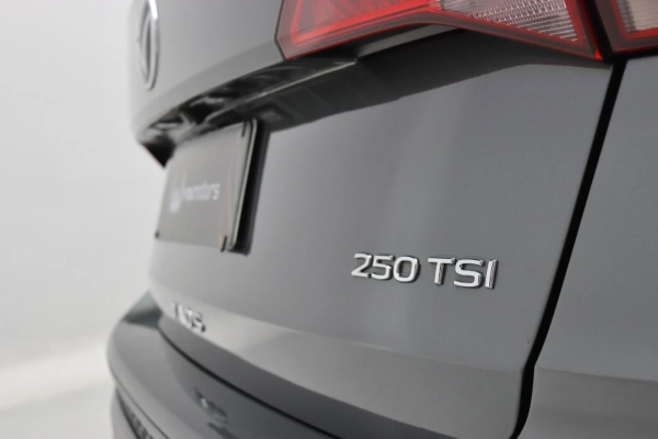 Foto do veiculo VOLKSWAGEN TAOS HIGHLINE TSI