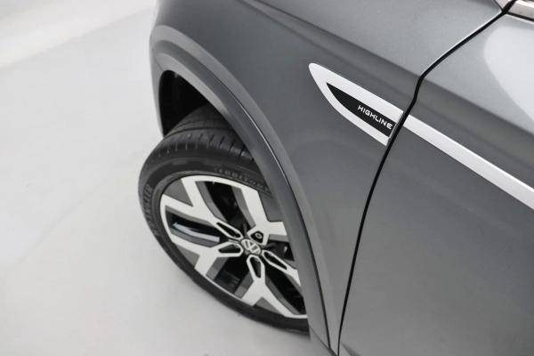 Foto do veiculo VOLKSWAGEN TAOS HIGHLINE TSI
