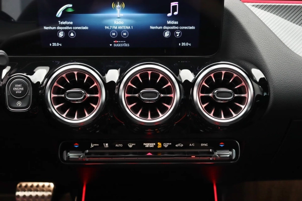 Foto do veiculo MERCEDES-BENZ GLA 35 AMG 4MATIC