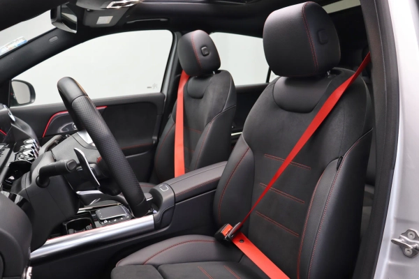 Foto do veiculo MERCEDES-BENZ GLA 35 AMG 4MATIC