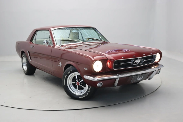 Foto do veiculo FORD MUSTANG 4.7 HARDTOP