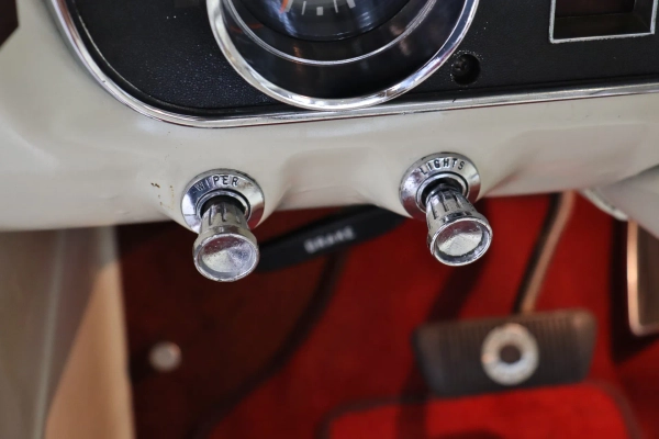 Foto do veiculo FORD MUSTANG 4.7 HARDTOP