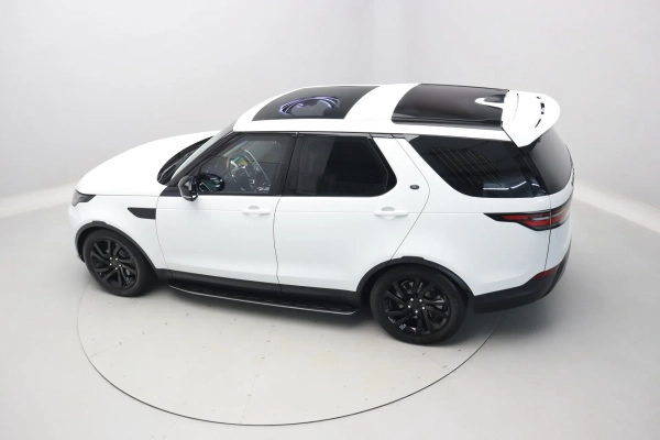 Foto do veiculo LAND ROVER DISCOVERY HSE TD6 | 7 LUGARES