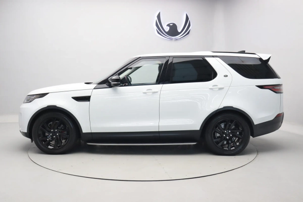 Foto do veiculo LAND ROVER DISCOVERY HSE TD6 | 7 LUGARES