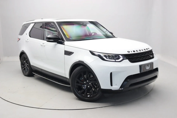 Foto do veiculo LAND ROVER DISCOVERY HSE TD6 | 7 LUGARES