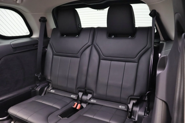 Foto do veiculo LAND ROVER DISCOVERY HSE TD6 | 7 LUGARES