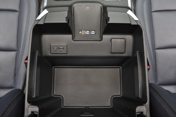 Foto do veiculo CHEVROLET SILVERADO HIGH COUNTRY