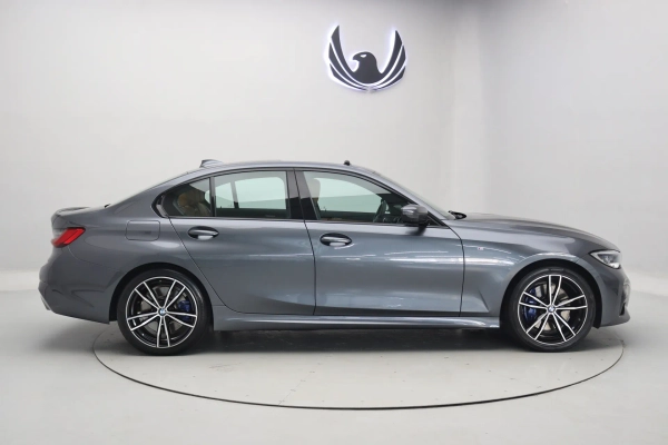Foto do veiculo BMW 330E M SPORT