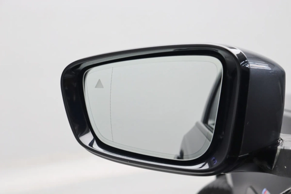 Foto do veiculo BMW 330E M SPORT
