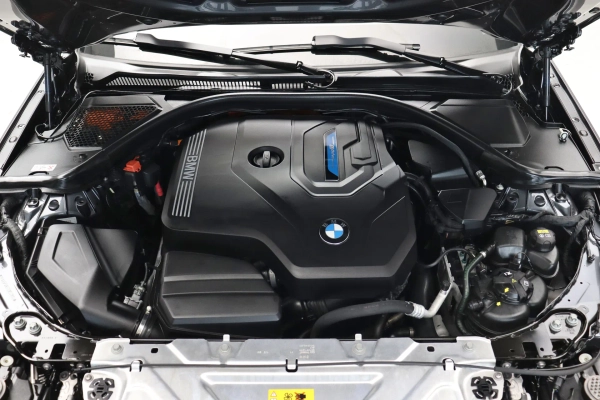 Foto do veiculo BMW 330E M SPORT