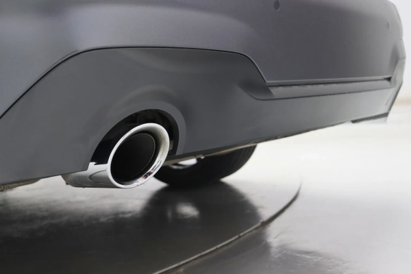 Foto do veiculo BMW 330E M SPORT