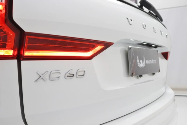 Foto do veiculo VOLVO XC60 T8 RECHARGE ULTIMATE DARK