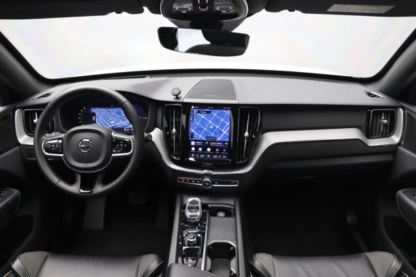 Foto do veiculo VOLVO XC60 T8 RECHARGE ULTIMATE DARK