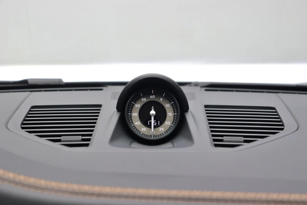 Foto do veiculo PORSCHE 911 TURBO S CABRIOLET