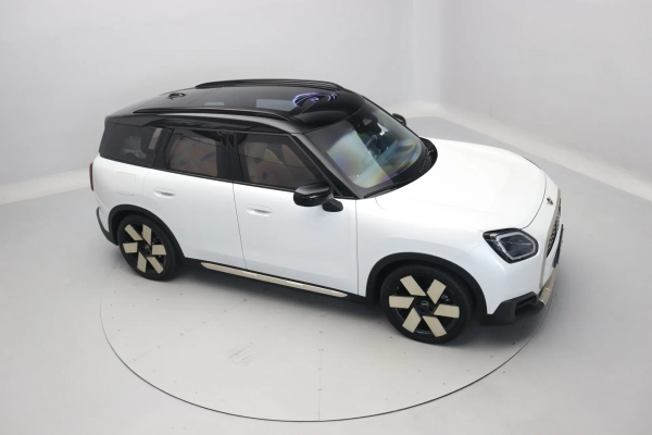 Foto do veiculo MINI COUNTRYMAN S ALL4 TOP ELéTRICO